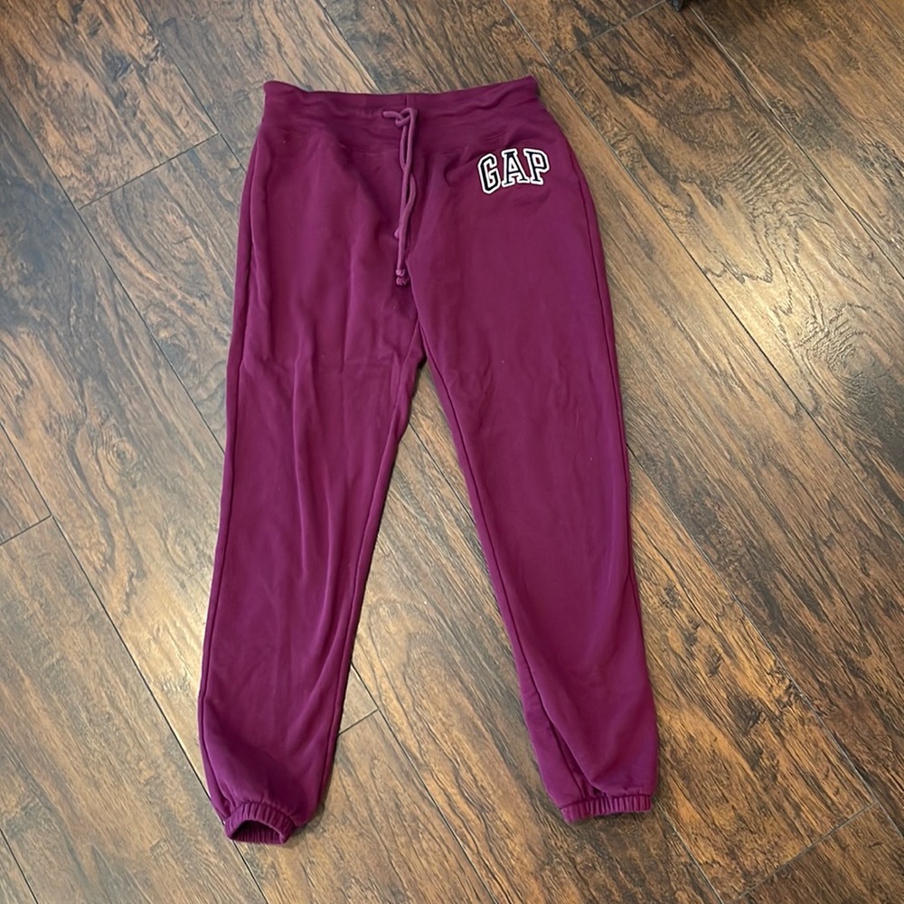 GAP joggers